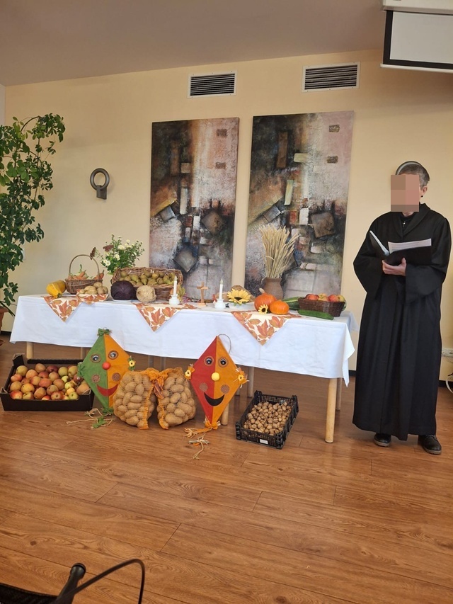 a24ba21b 9a0e 421d 8172 c4e2292a367c